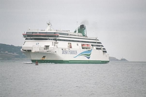 ferry to ireland from holyhead foot passenger