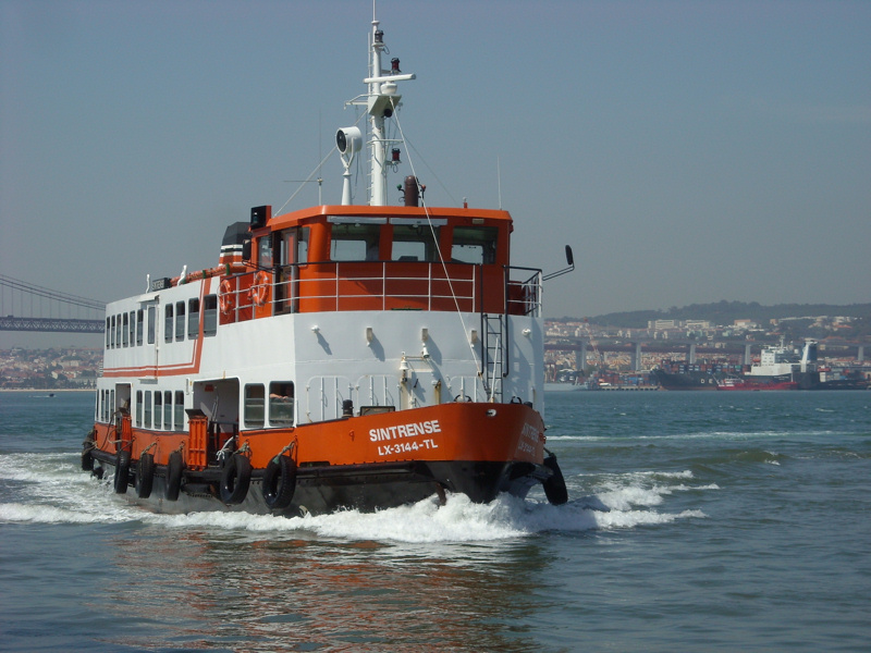 Portugal Ferries Lisbon Setubal Photos